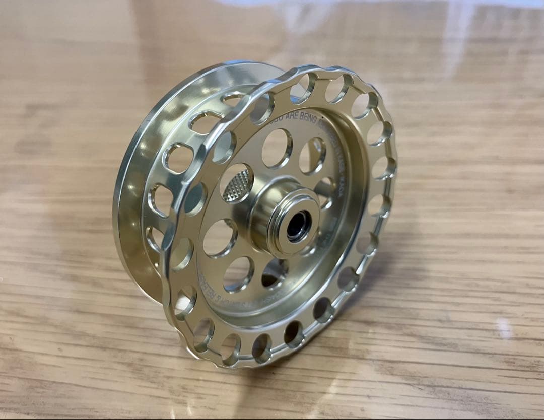 【 黒鯛工房 】 カセ筏師 THEチヌ LIMITED 競技65W-G リール