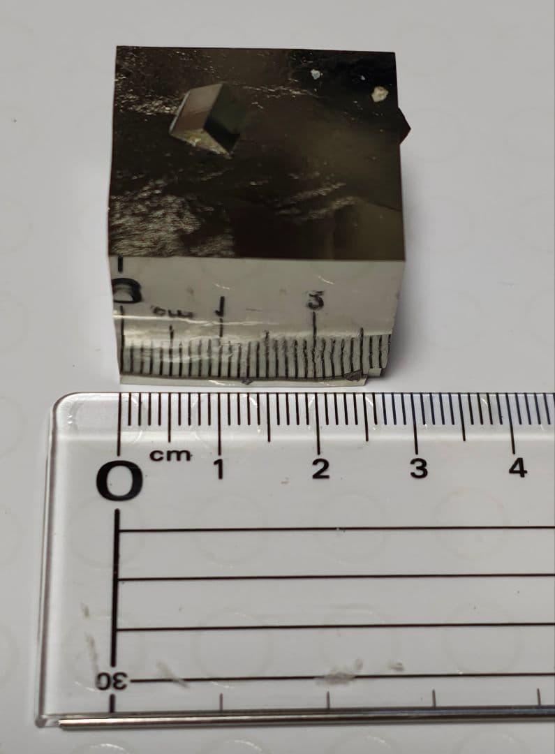 パイライト　立方体　大