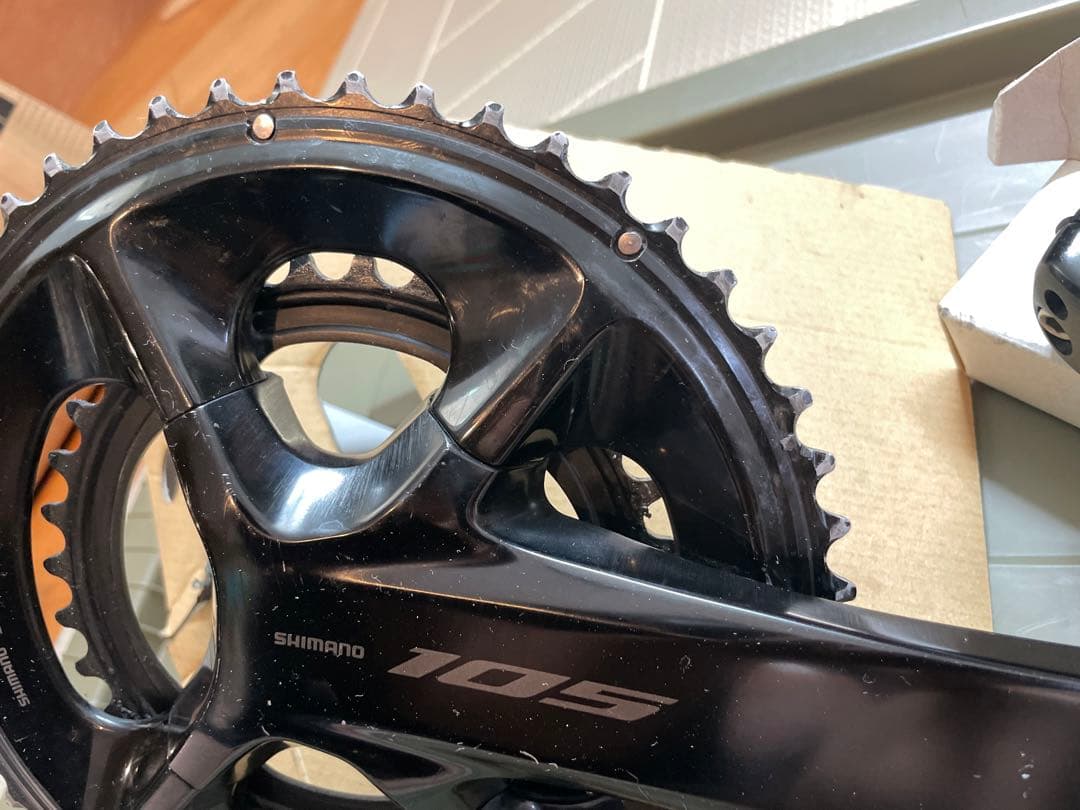 Shimano 105 クランクセット ブラック