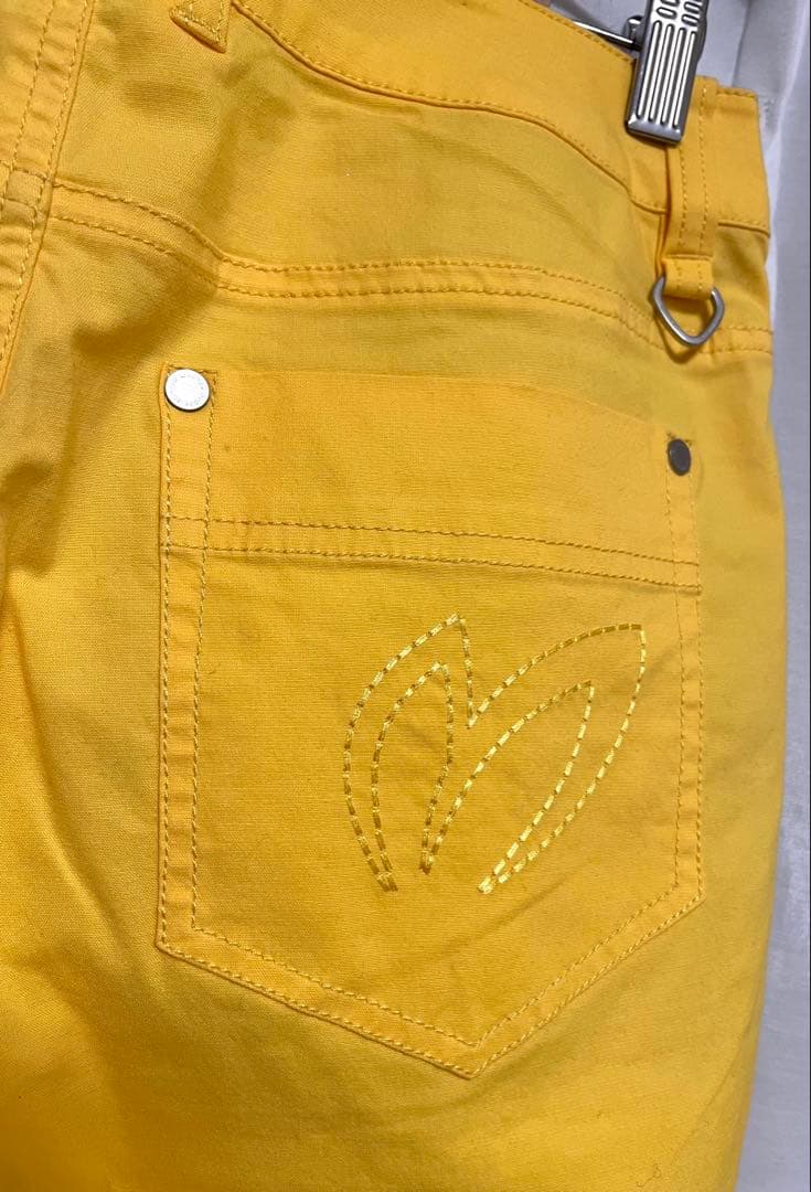 パーリーゲイツ マスターバニーエディションイエローパンツ M未使用品