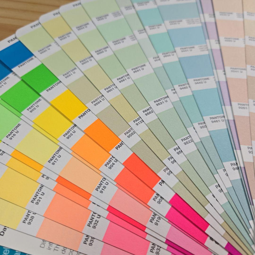 PANTONE 色見本PASTELS&NEONS Coated&Uncoated