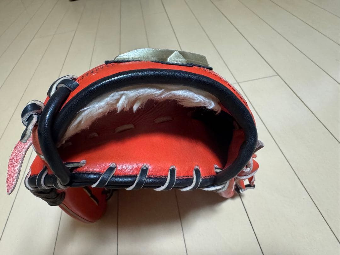 グローバルエリート　一般軟式内野手用グラブ