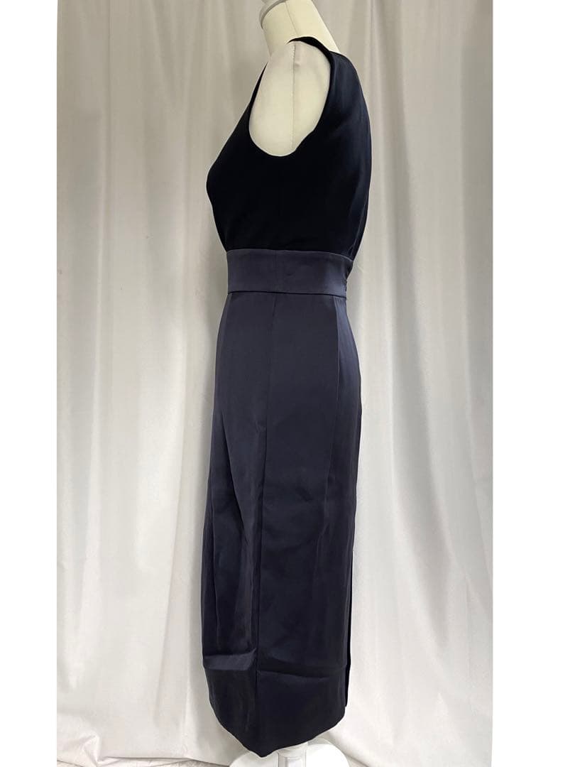 未使用 Liesse リエス ノースリーブ ワンピースドレス