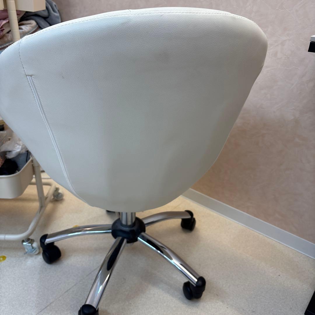 近日削除❗️ネイルサロン　お客様用チェア