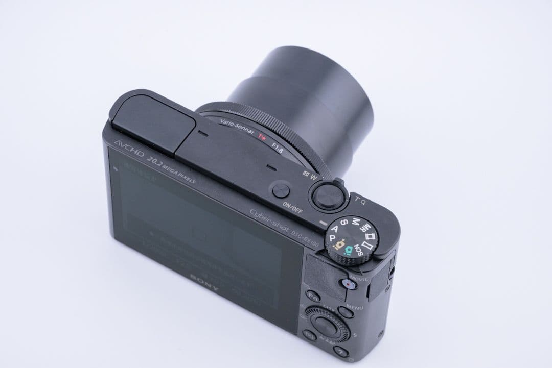 デジタルカメラ SONY RX100