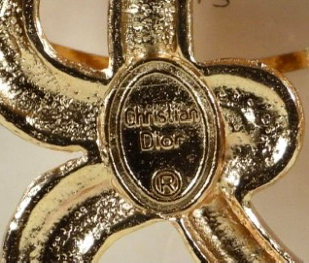 美品 DIOR ブローチ エンブレム ゴールド ラインストーン