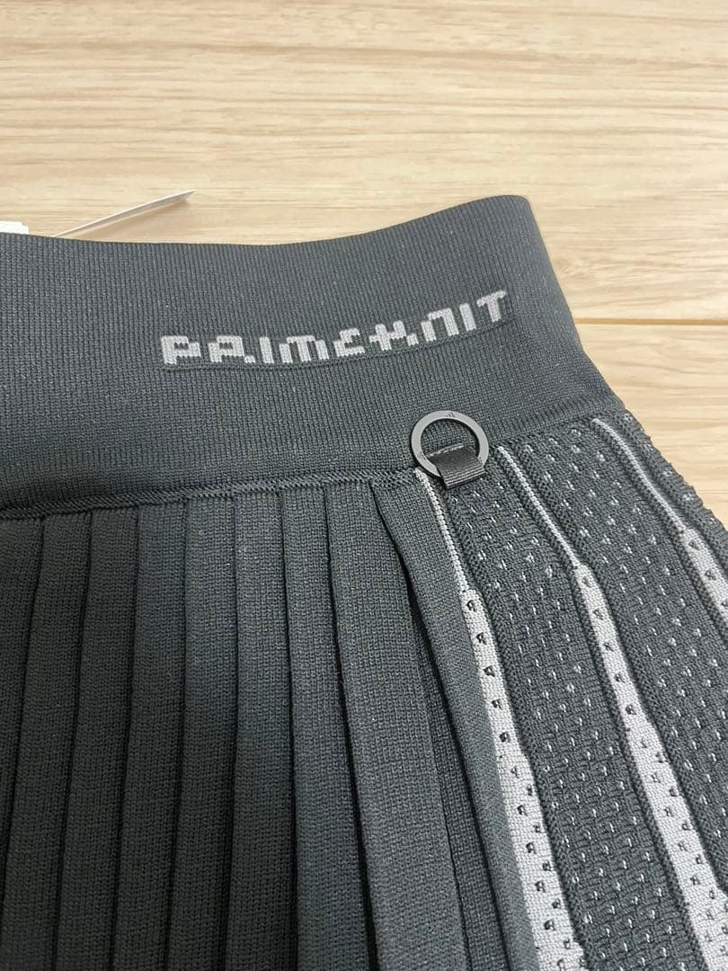 新品　アディダスゴルフ　モックネック　長袖セーター　スカート　　セットアップ　M