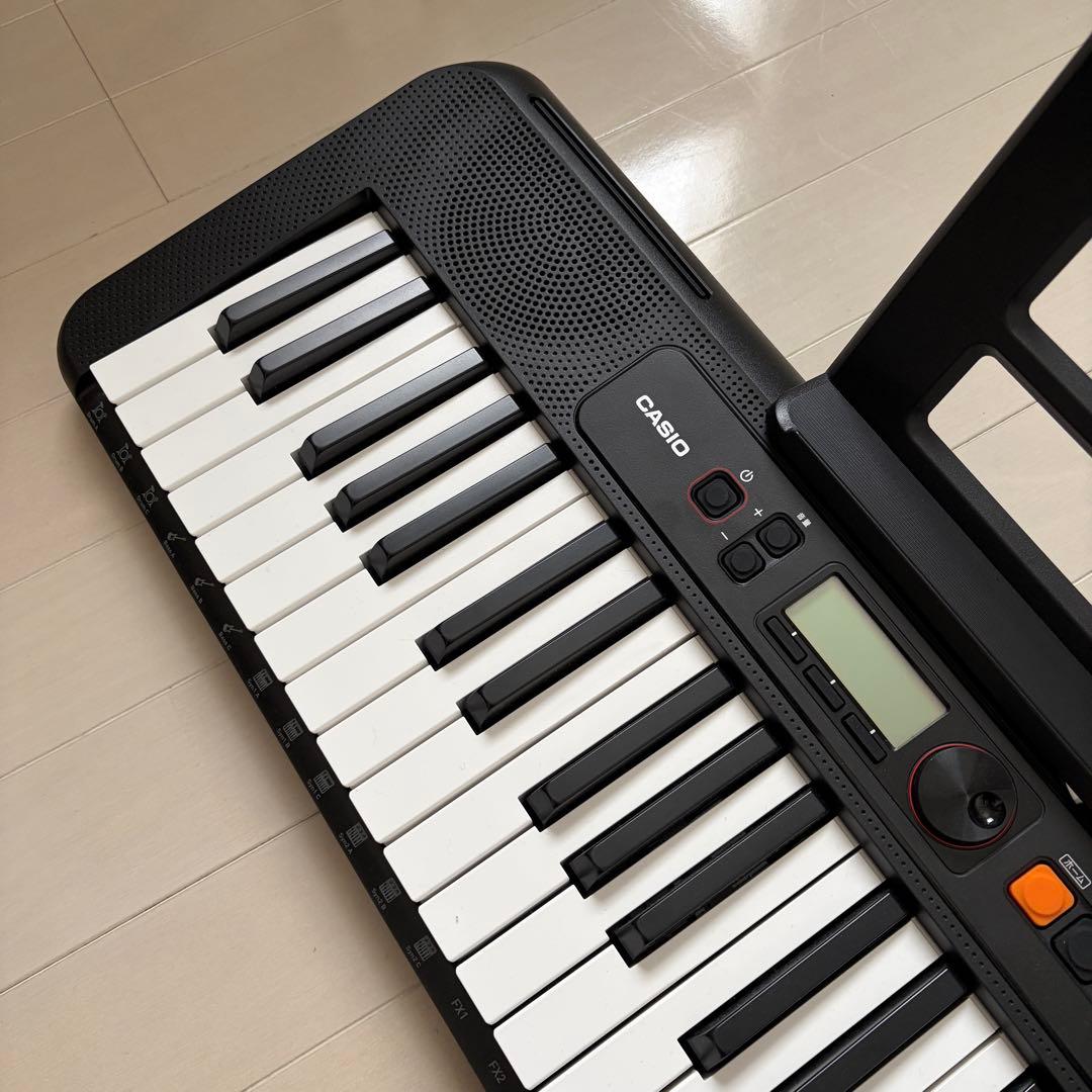 CASIO キーボード ブラック CT-S200 【ピアノスタンド付き】