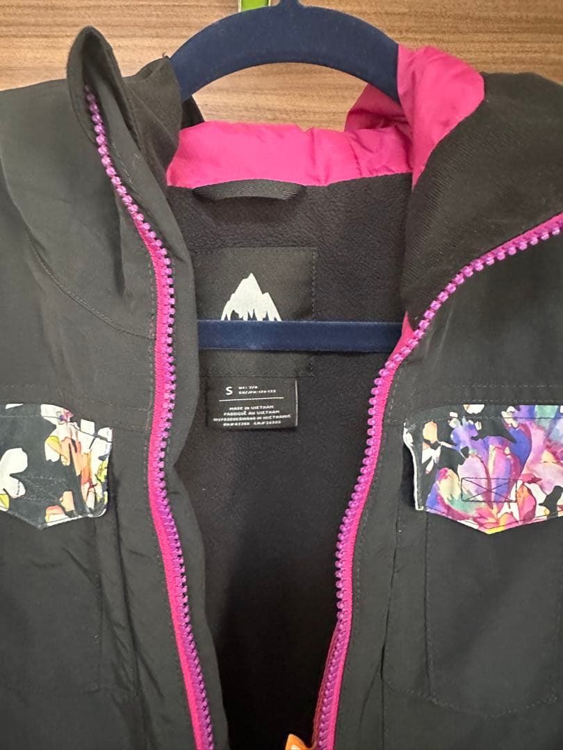 Burton キッズ　スキーウェア S ブラック/フラワー