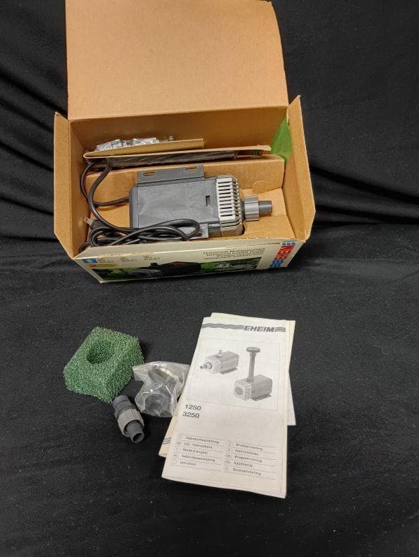 １台限定　エーハイム　１２５０ 　東日本用５０Ｈｚ　流量２０リットル／分