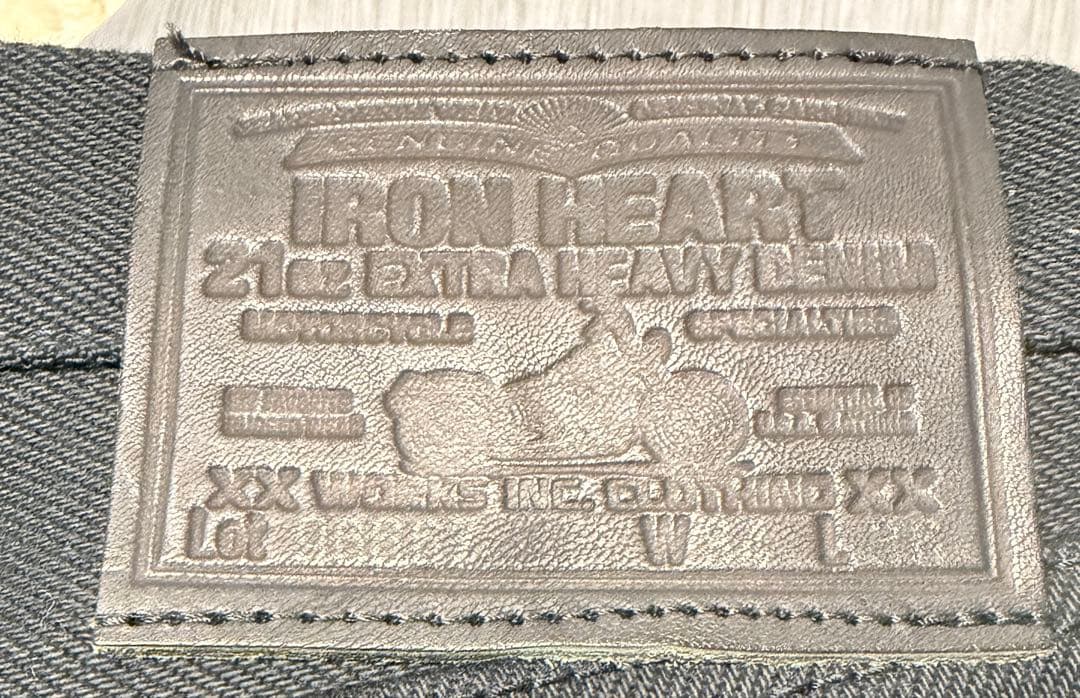 【新品未使用】黒鎧 IRON HEART 21ozエクストラヘビーデニム