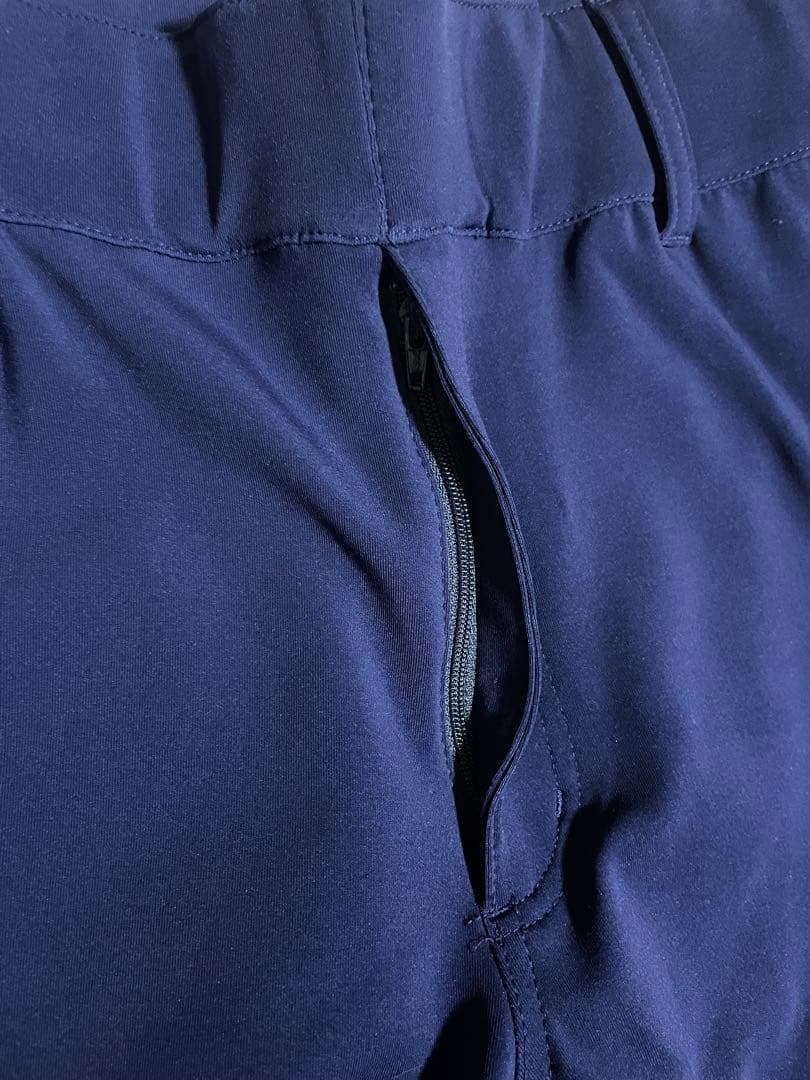 新品タグ付き！RESURRECTION ネイビー ゴルフパンツ M