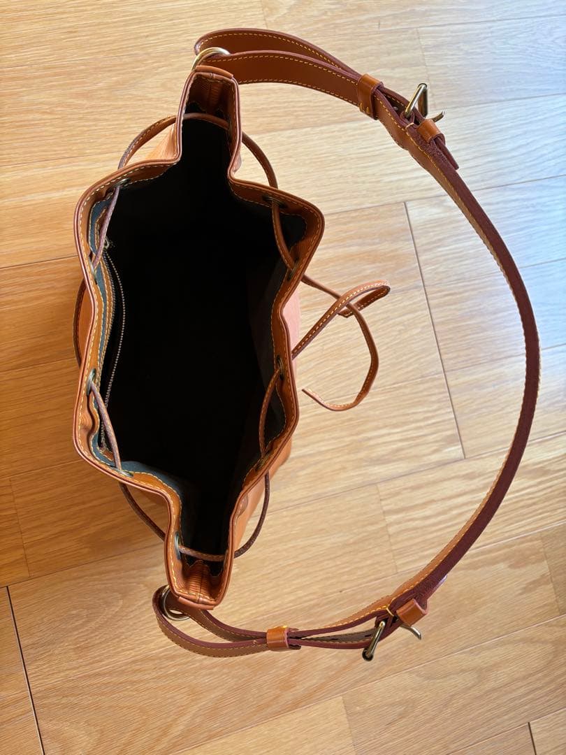 ヴィトンバケットバッグ ブラウン