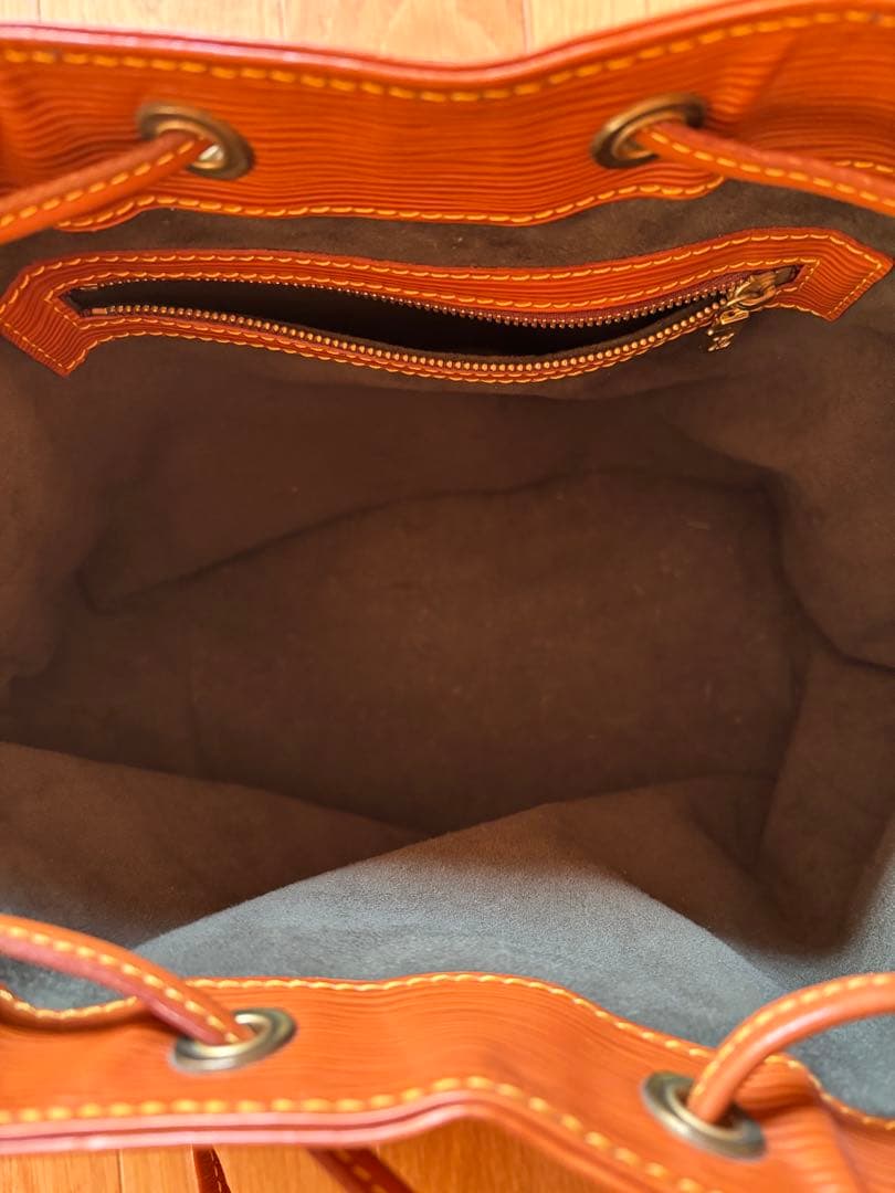 ヴィトンバケットバッグ ブラウン