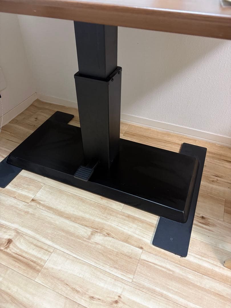 ニトリ　昇降テーブル(LC-004 120 MBR)