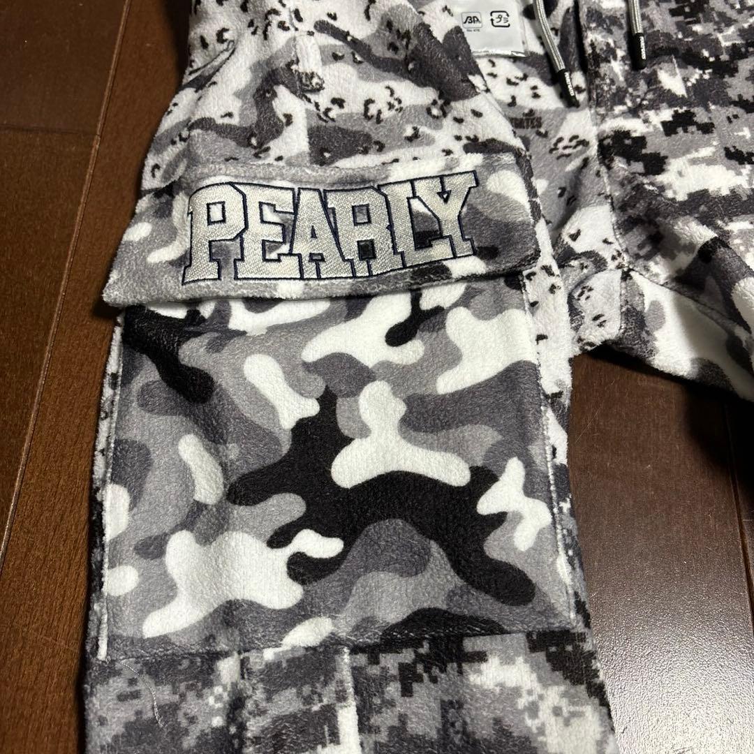 専用です。パーリーゲイツダブルラッセル　マルチカモプリントパンツサイズ4