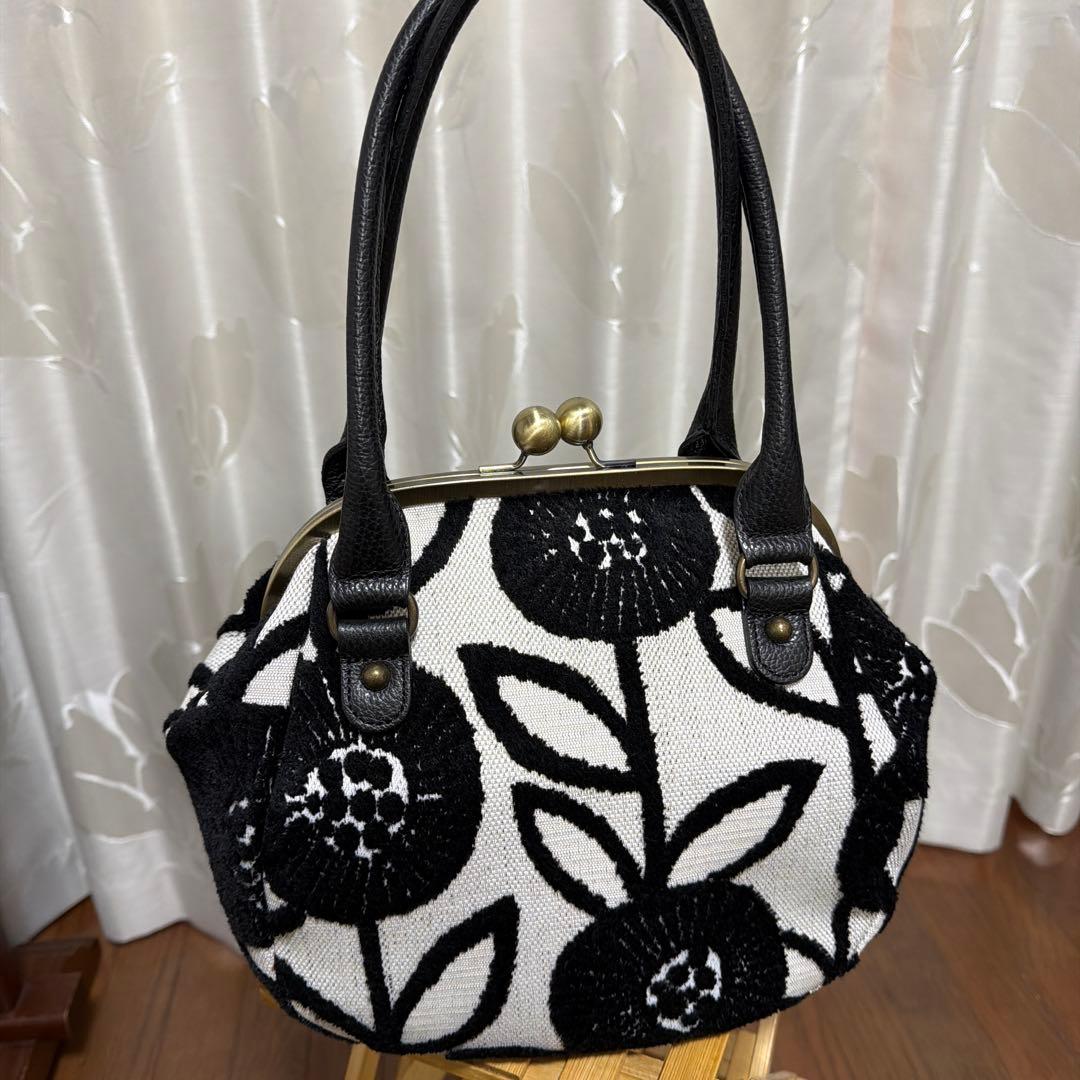 [美品] SOAR SOLe ソアソウル　ゴブラン織　がまくち型バック　お洒落