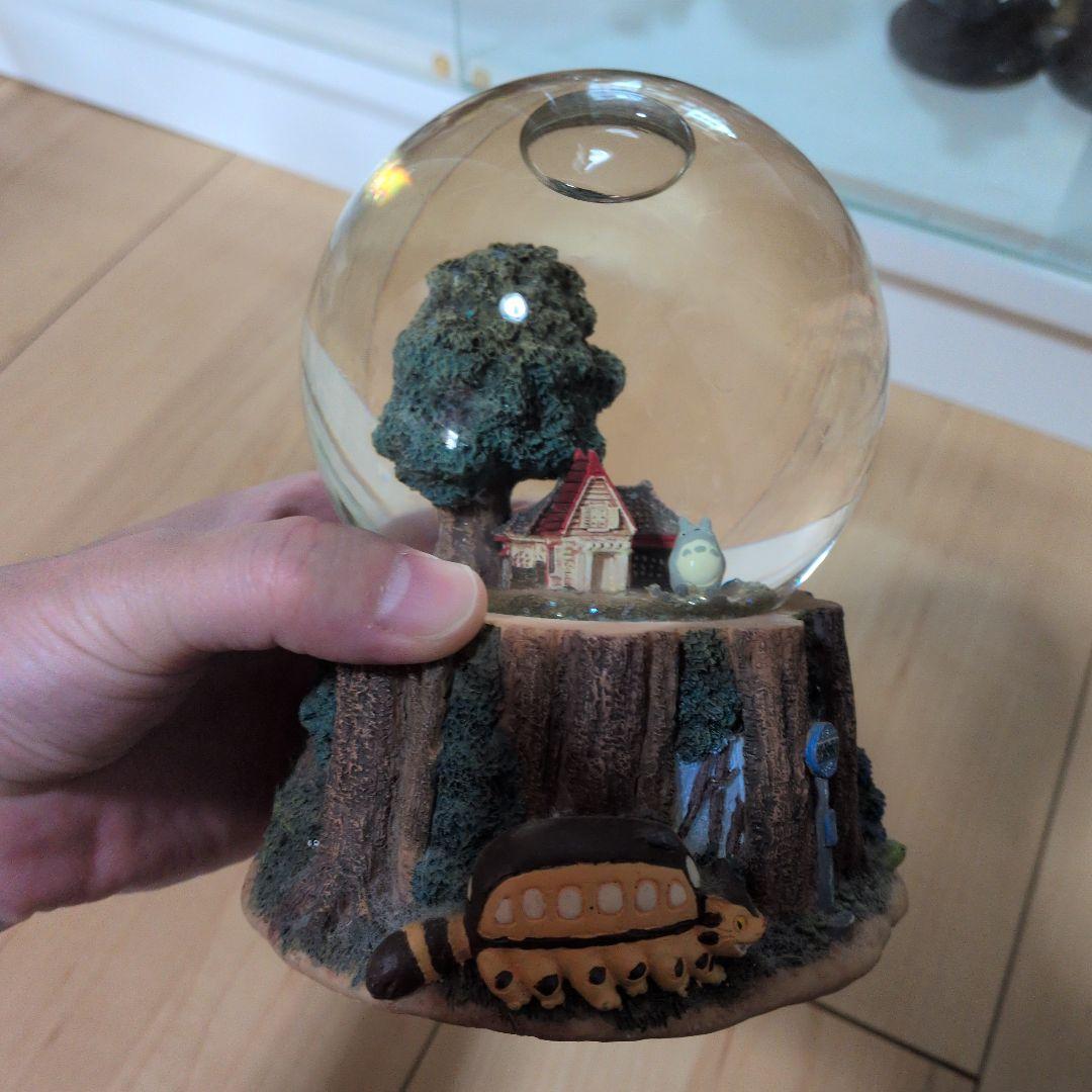 スタジオジブリ トトロ スノードーム鳴ります。