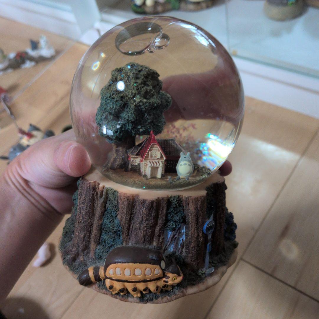 スタジオジブリ トトロ スノードーム鳴ります。