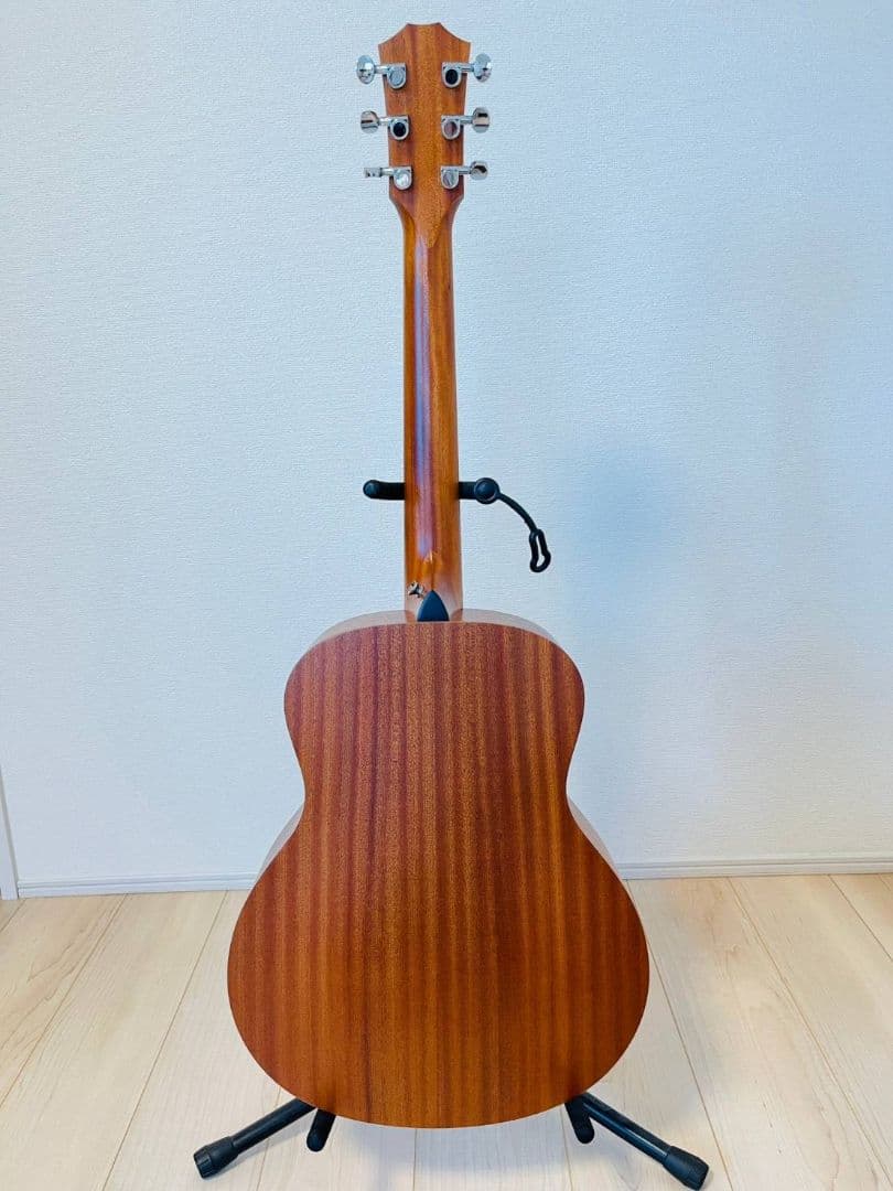 勝つ人様【美品】Taylor GS Mini ギター　純正ピックアップ付