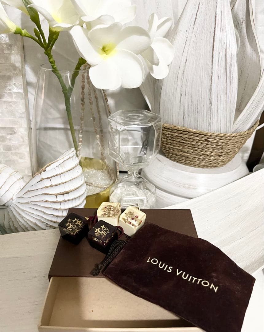 LOUIS VUITTON ヘアゴム