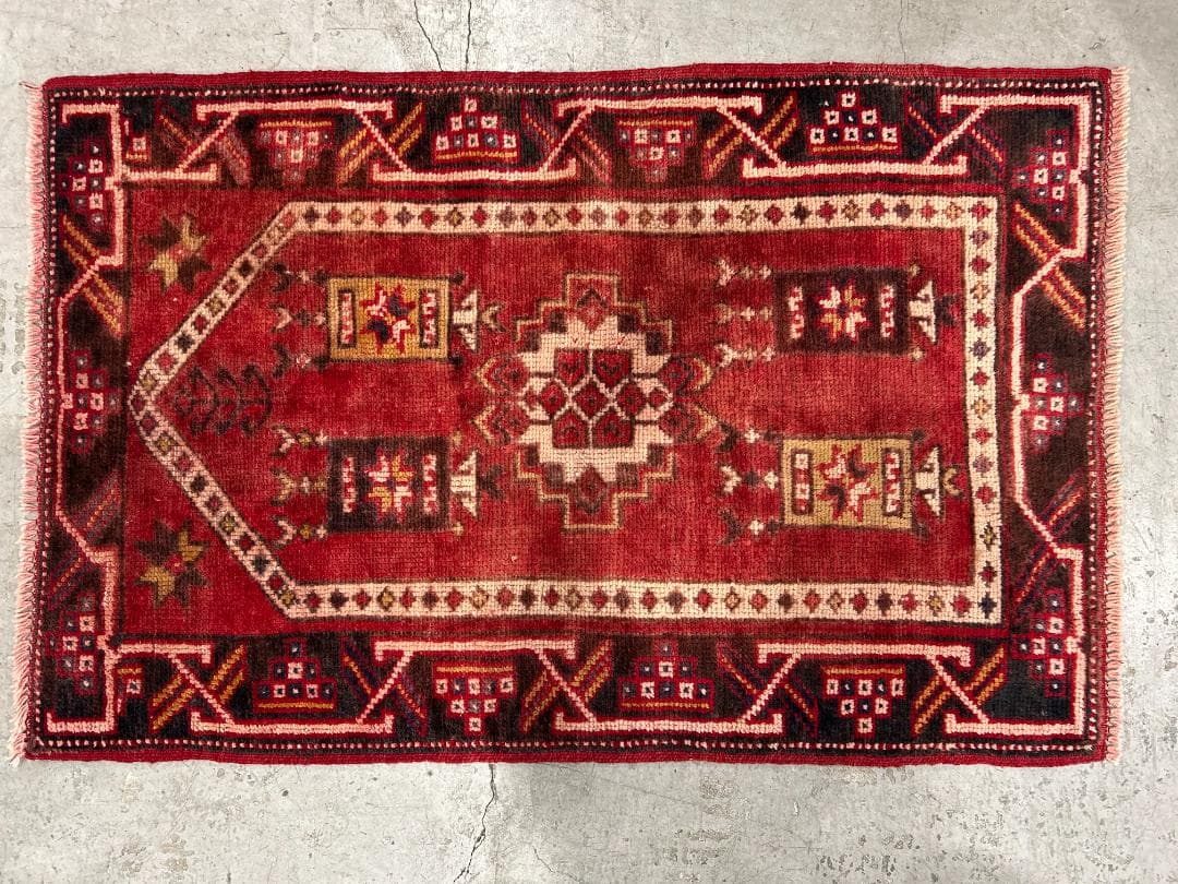 【60's Vintage rug】118×77cm　トルコ　ミフラーブ　ラグ