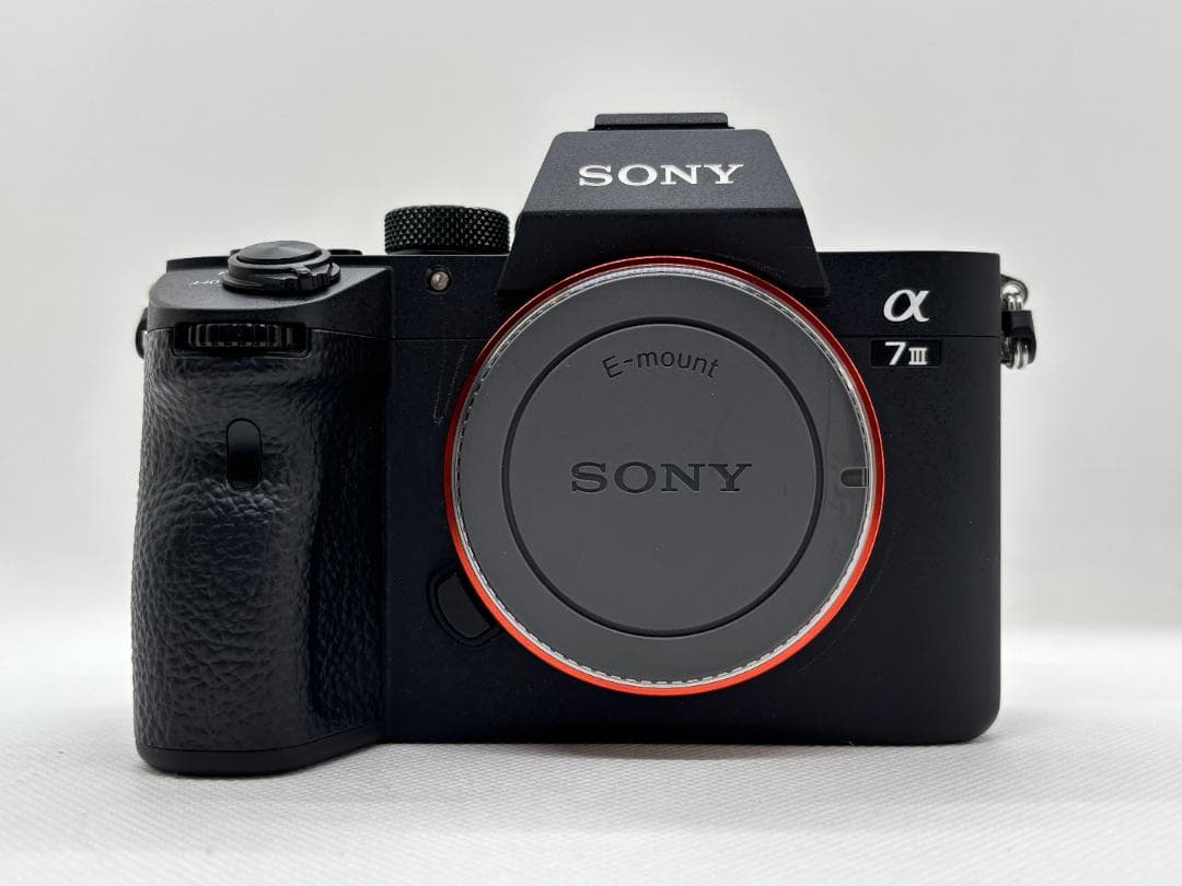 k*n様 【新品同様:ショット数1,427】SONY α7 III ボディ バッ