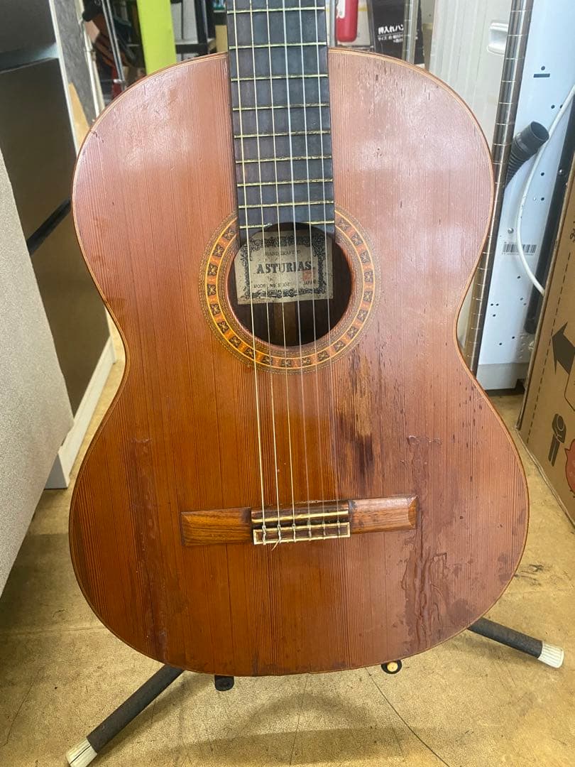 アストリアス　 アコースティックギター　STANDARD 現状