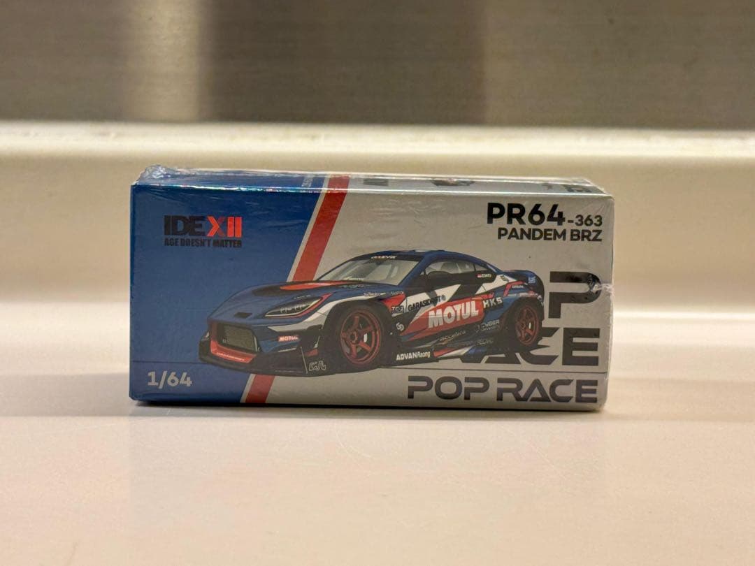 ミニカー POPRACE 1/64 PANDEM BRZ