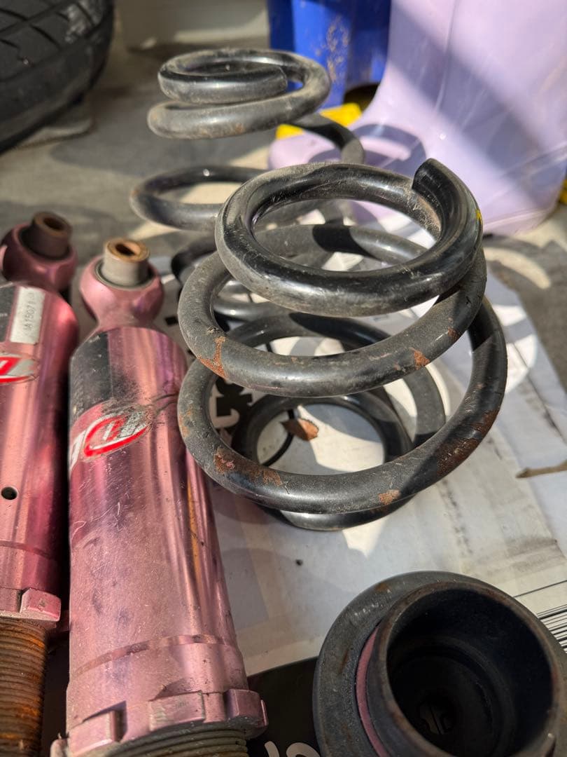 (ポーン様)プリウス30 イデアル極　車高調