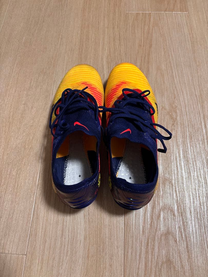 美品‼️1回のみ使用‼️Nike ファントム　26.5 サッカースパイク