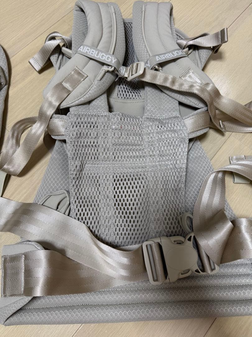 AIRBUGGY エアバギーベビーキャリア抱っこ紐