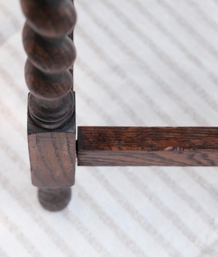 ドロップリーフテーブル　ゲートレッグ　バタフライテーブル