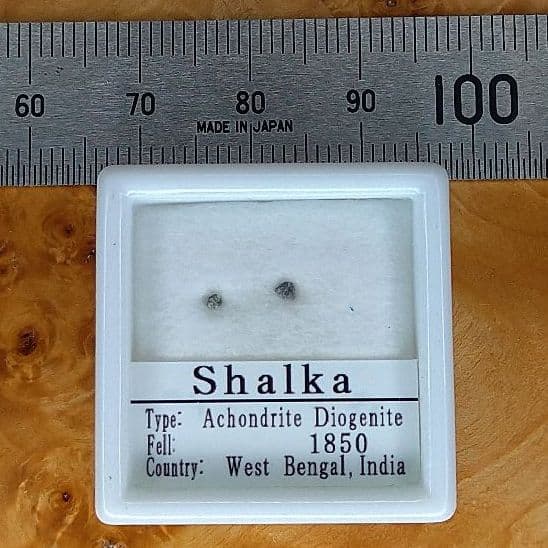 180年前のダイオジェナイト　シャルカ隕石　標本