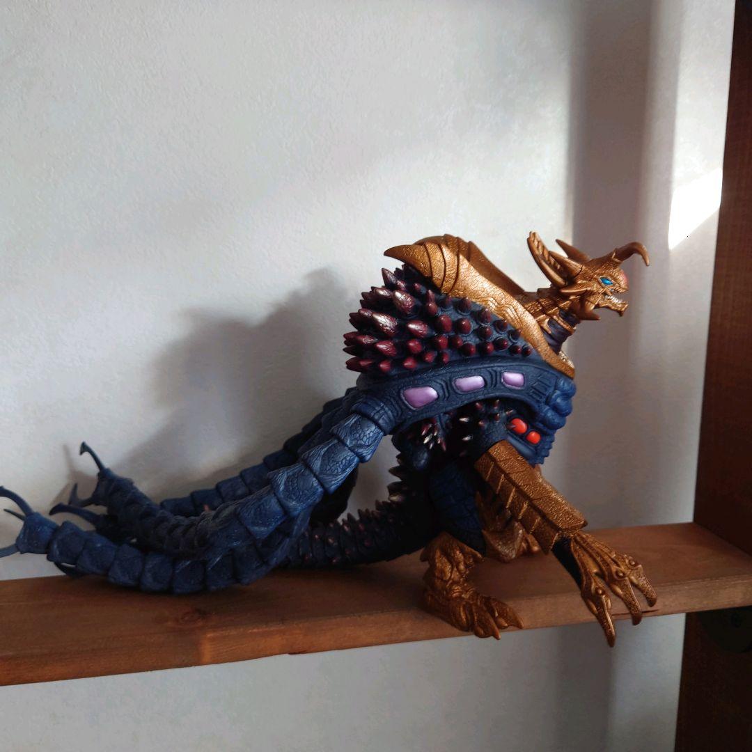 ウルトラマンメビウス & Uキラーザウルス