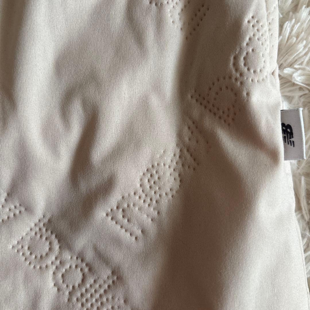 新品　ニューバランス　ゴルフワンピース サイズ3 ベージュ　送料込み