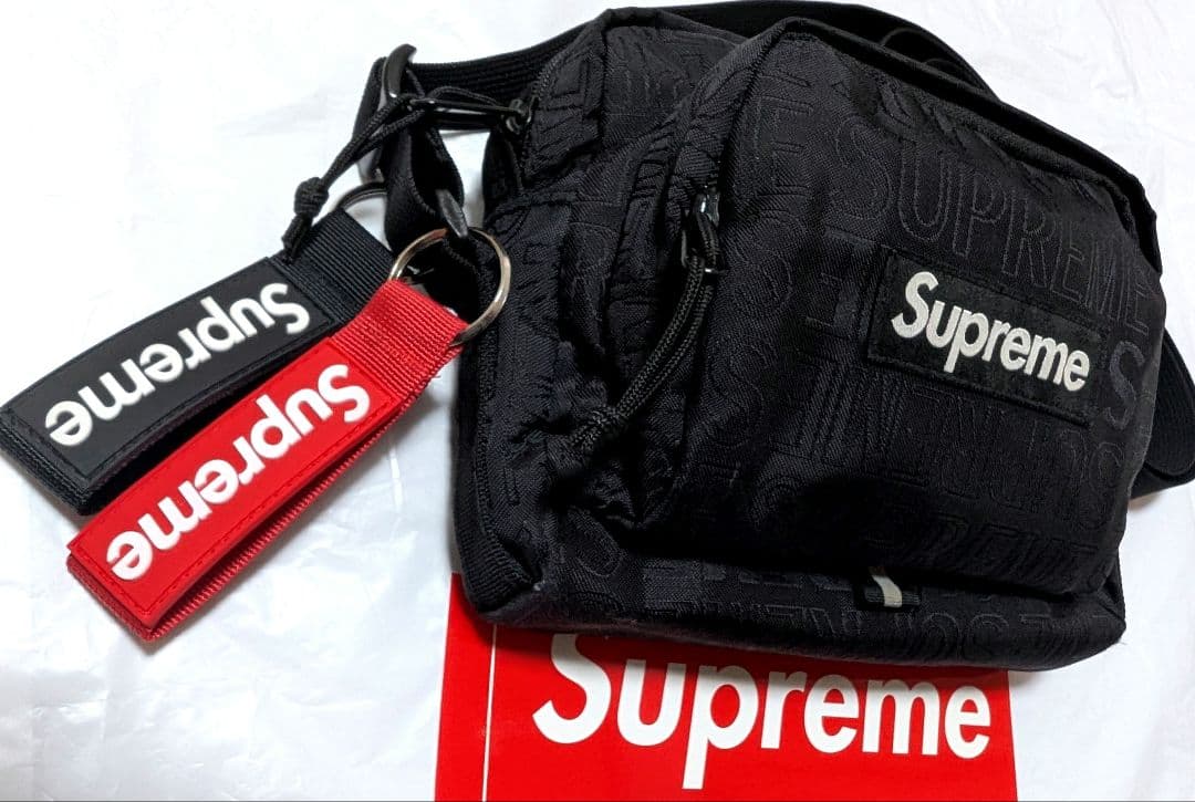 U*a様 【美品】 黒色 19ss Shoulder Bag　完売品