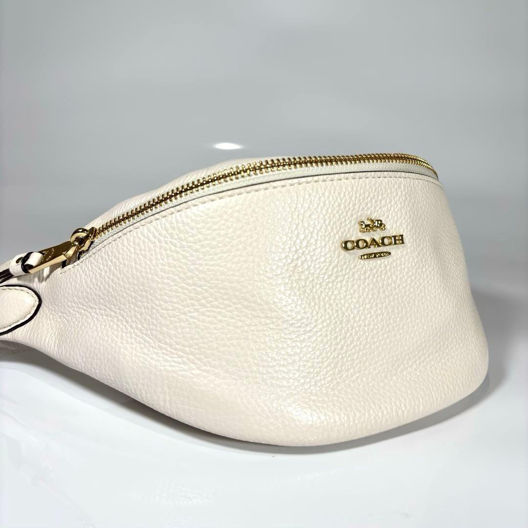 未使用級 COACH コーチ ボディバッグ レザー ゴールド金具 ウエストポーチ