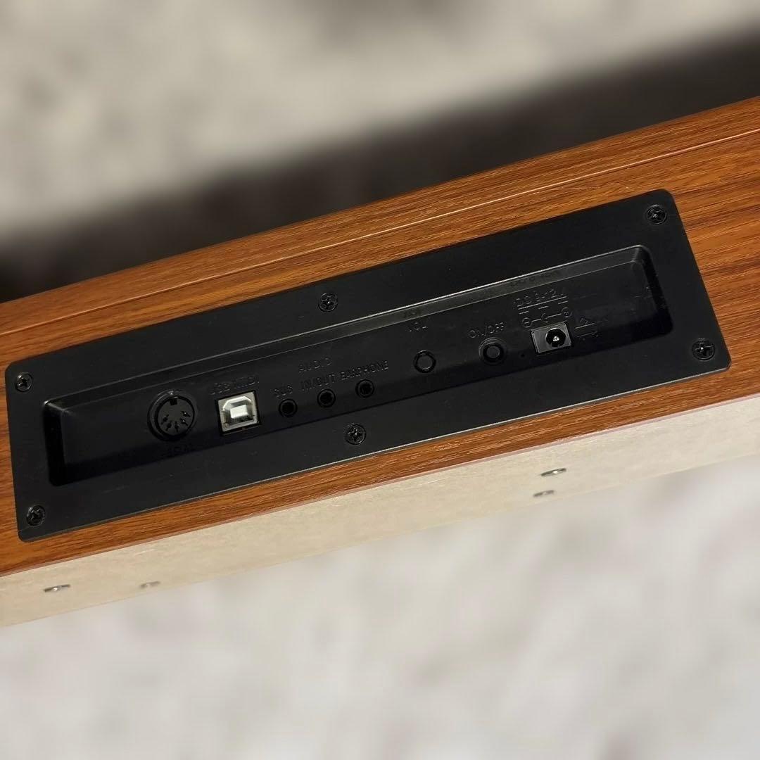 CARINA カリーナ　電子ピアノ88鍵　ペダル付