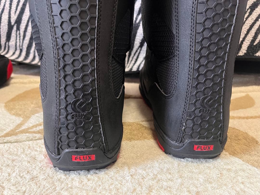 スノーボード FLUX OM-BOA 26cm