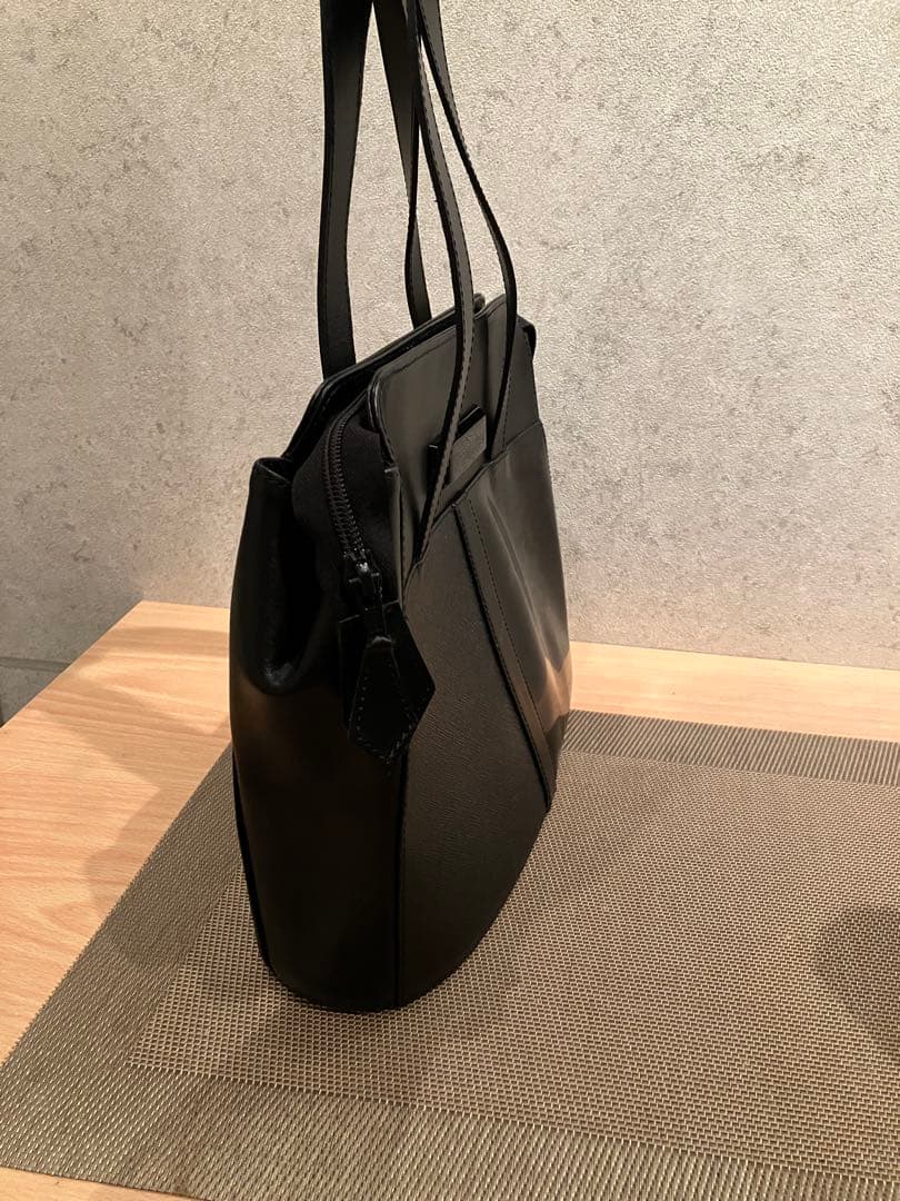 ⭐*️様 YSL ブラックハンドバッグ