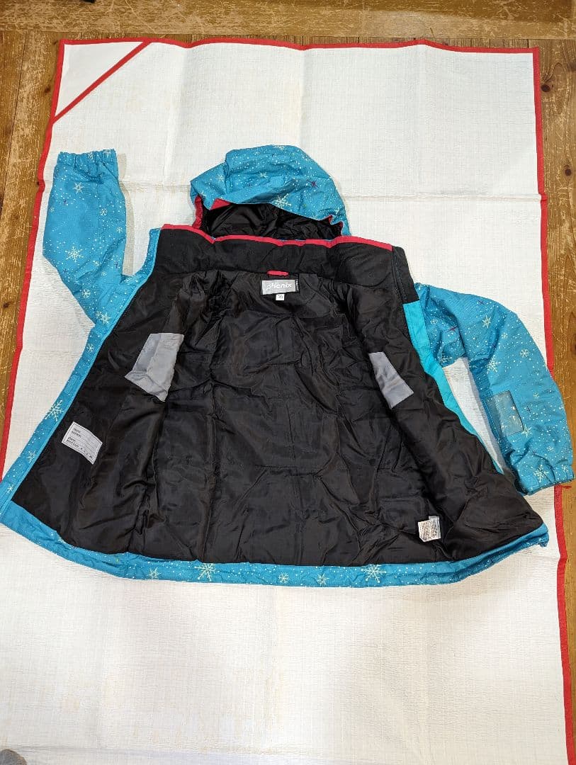 PHENIX　フェニックス　スキーウェア女の子用　150cm美品　グローブ付