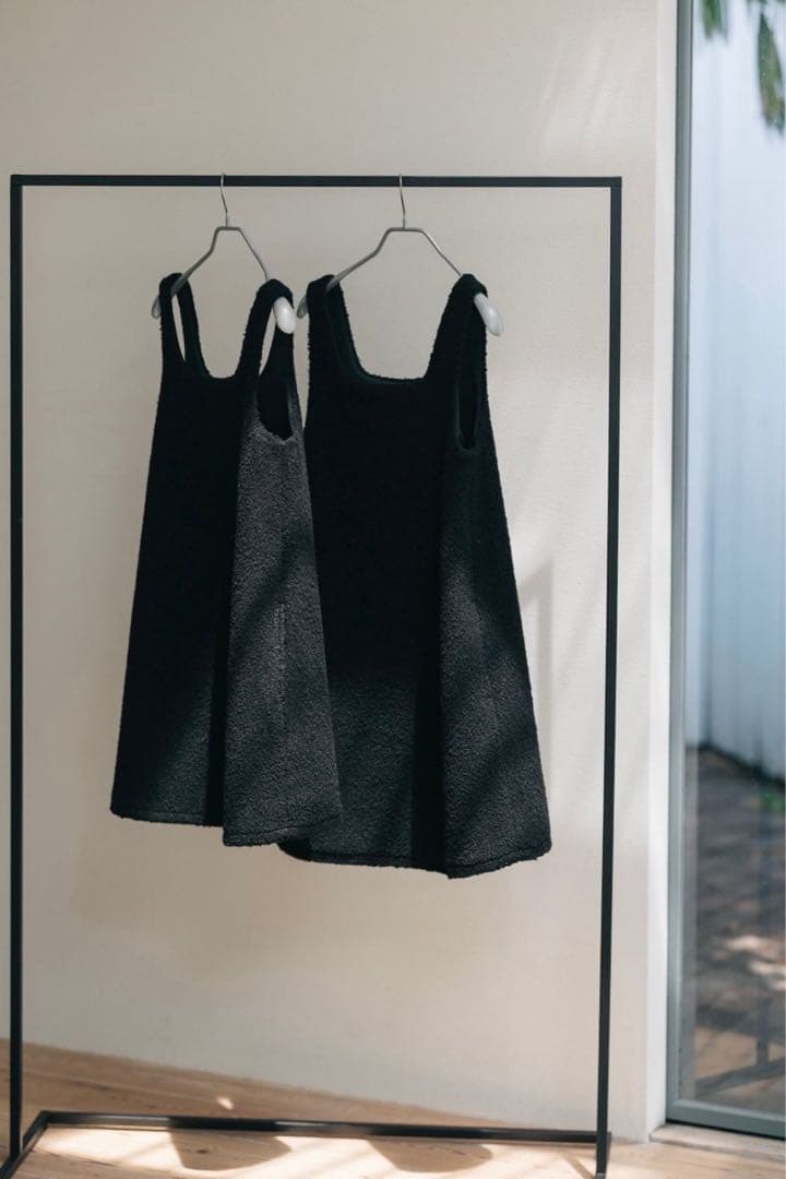 pois ポワ　スクエアプードルワンピース