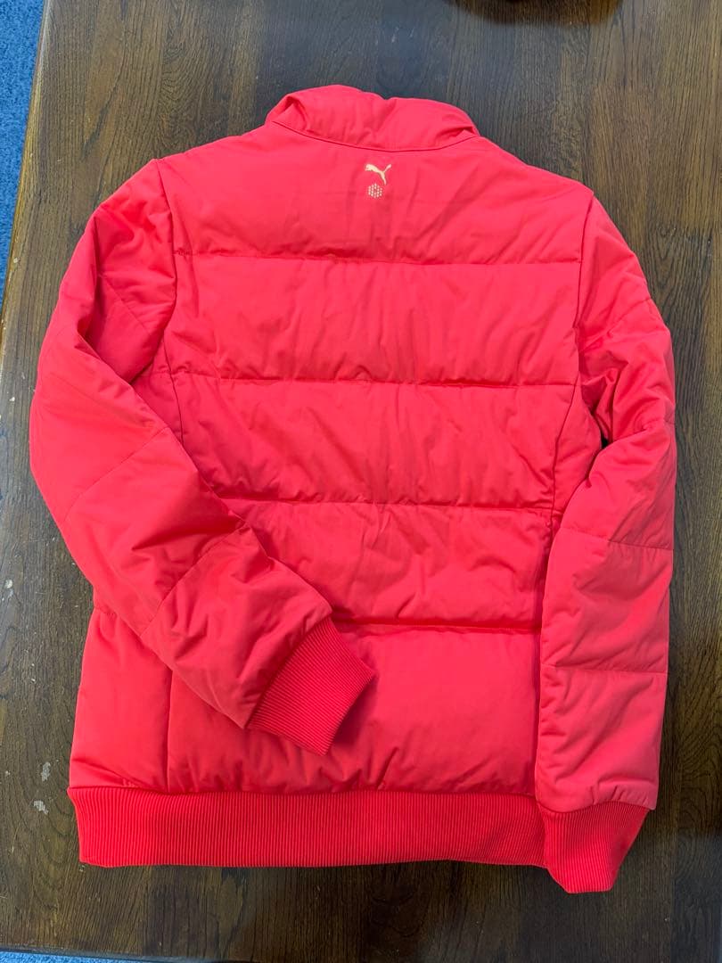 PUMA レッド ダウンジャケット Lサイズ