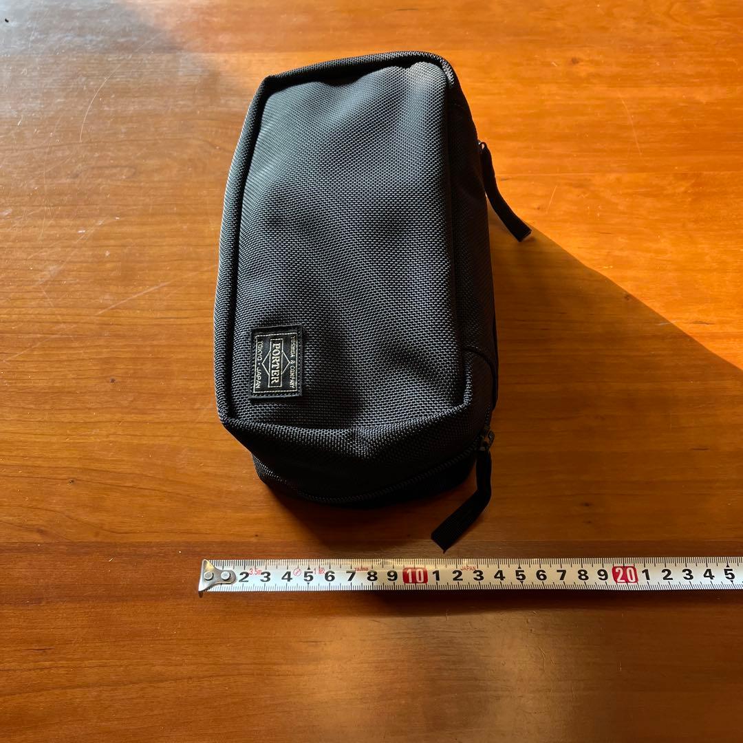 travel couture by lowercase トラベルポーチ