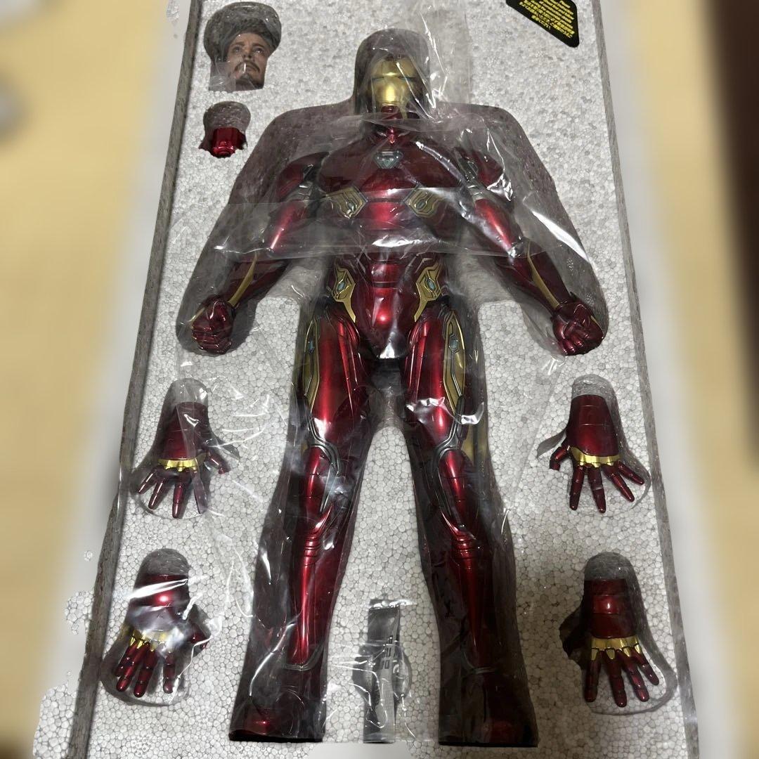 ホットトイズ　1/6アイアンマン マーク50