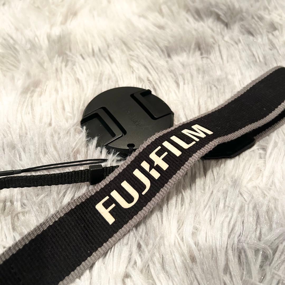 【良品】FUJIFILM FinePix S100FS【遠くも近くも1台で♪】