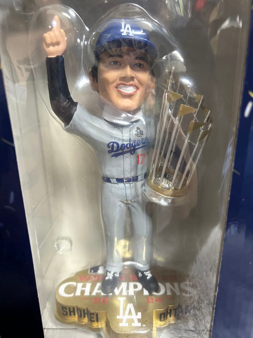 ワールドシリーズ優勝記念 CHAMP FOCOドジャース 大谷翔平ボブルヘッド