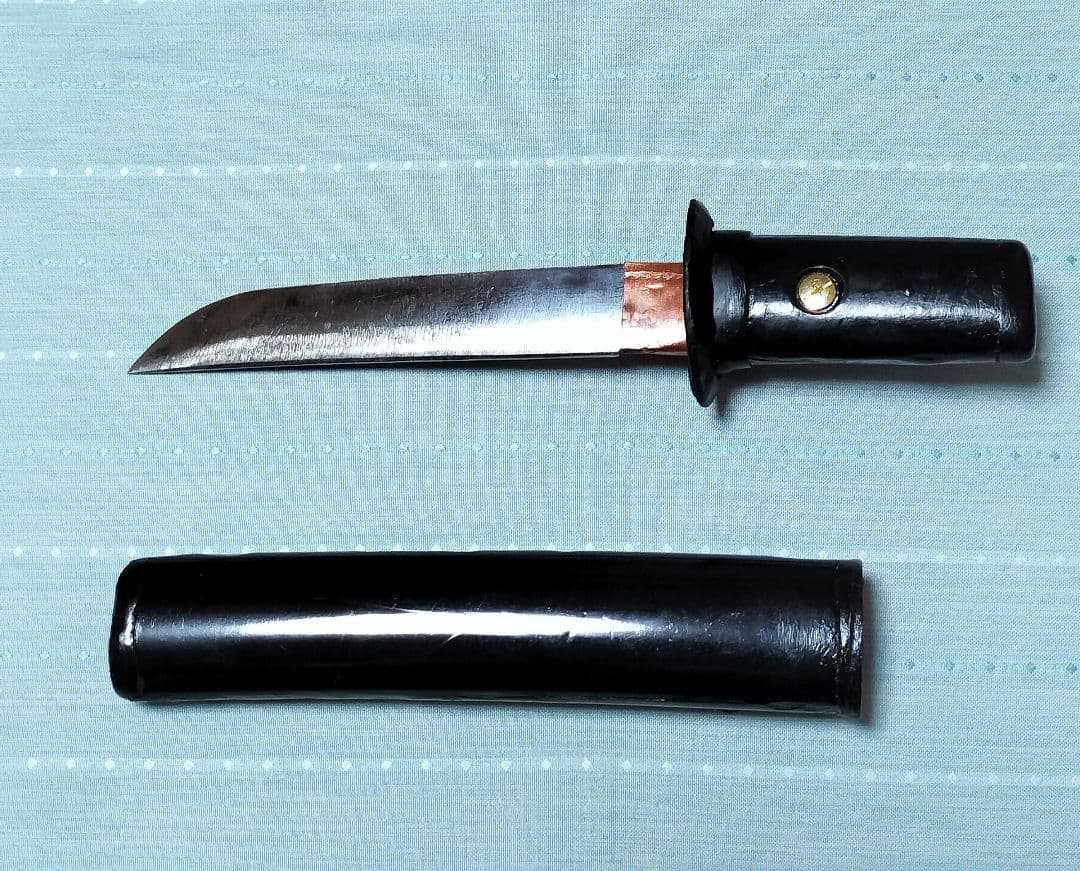 日本刀残欠カスタムナイフ　玉鋼　　黒光沢　和風装飾仕上げ　御守 工作