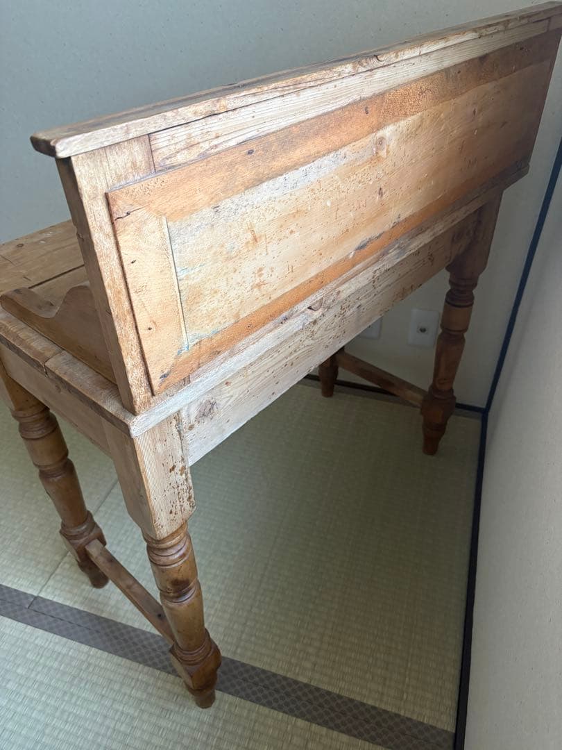 木製アンティーク机